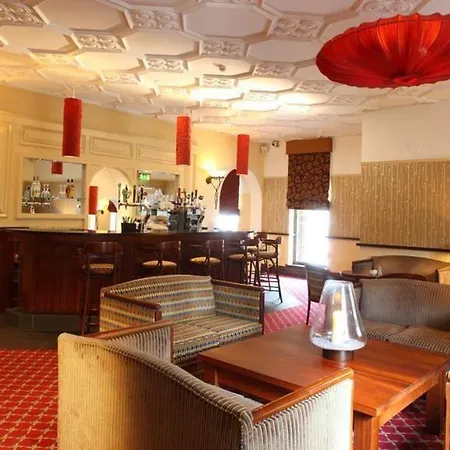 The Metropole Hotel 4*