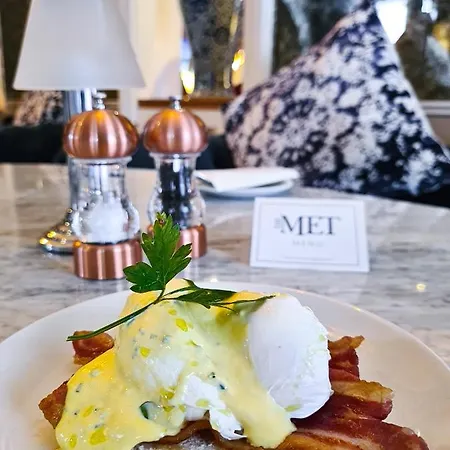 Hotel The Metropole Cork